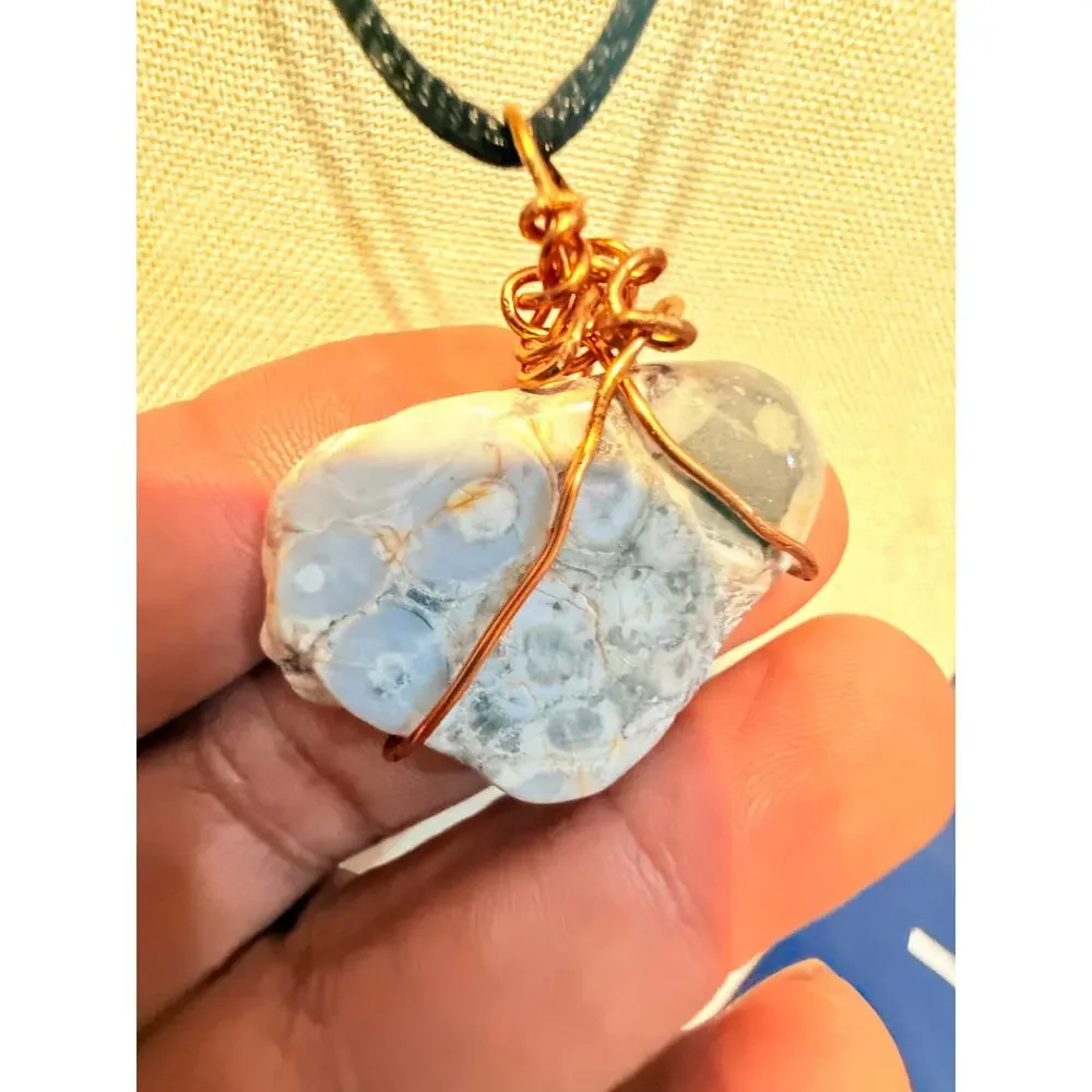 Vintage Genuine Stone Wire Wrap Necklace 12”+2”